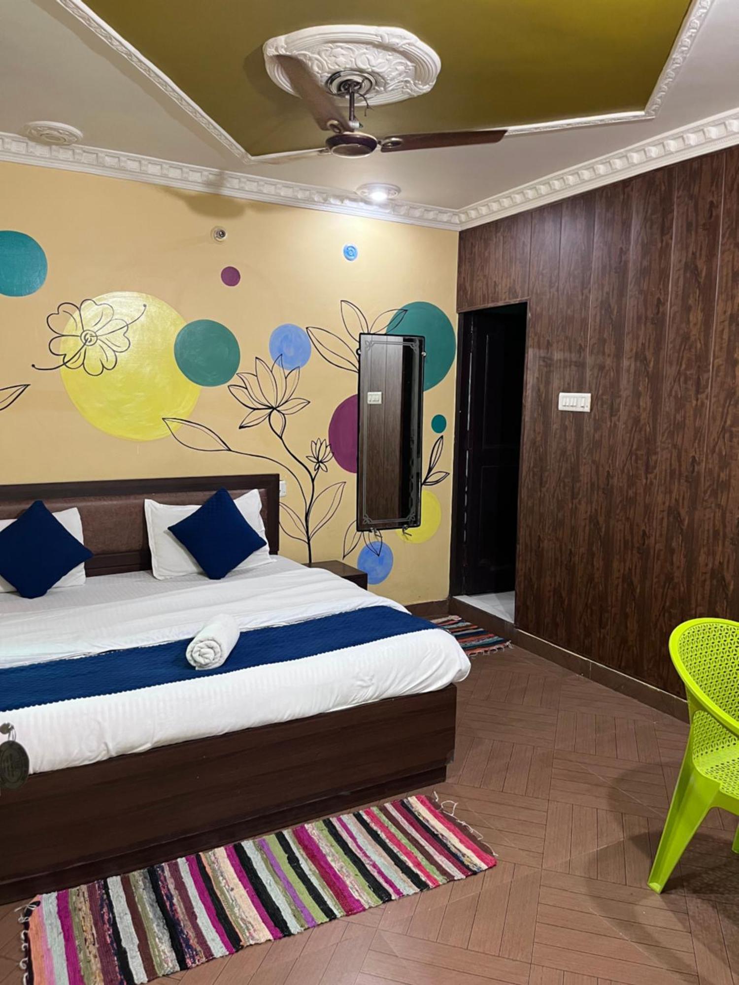 Manik Guest House Rishīkesh Buitenkant foto