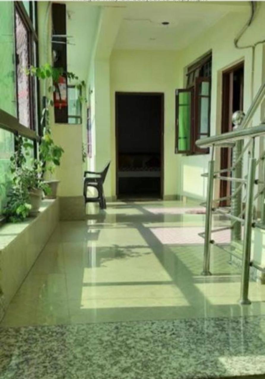 Manik Guest House Rishīkesh Buitenkant foto