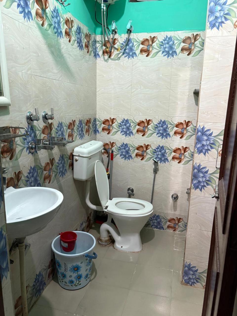 Manik Guest House Rishīkesh Buitenkant foto